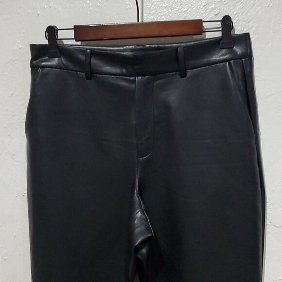 Bagatelle Black Faux Leather Cropped Flare Pants Size M - Picture 4 of 14